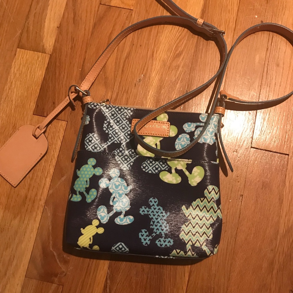 Disney Dooney Marathon Messenger